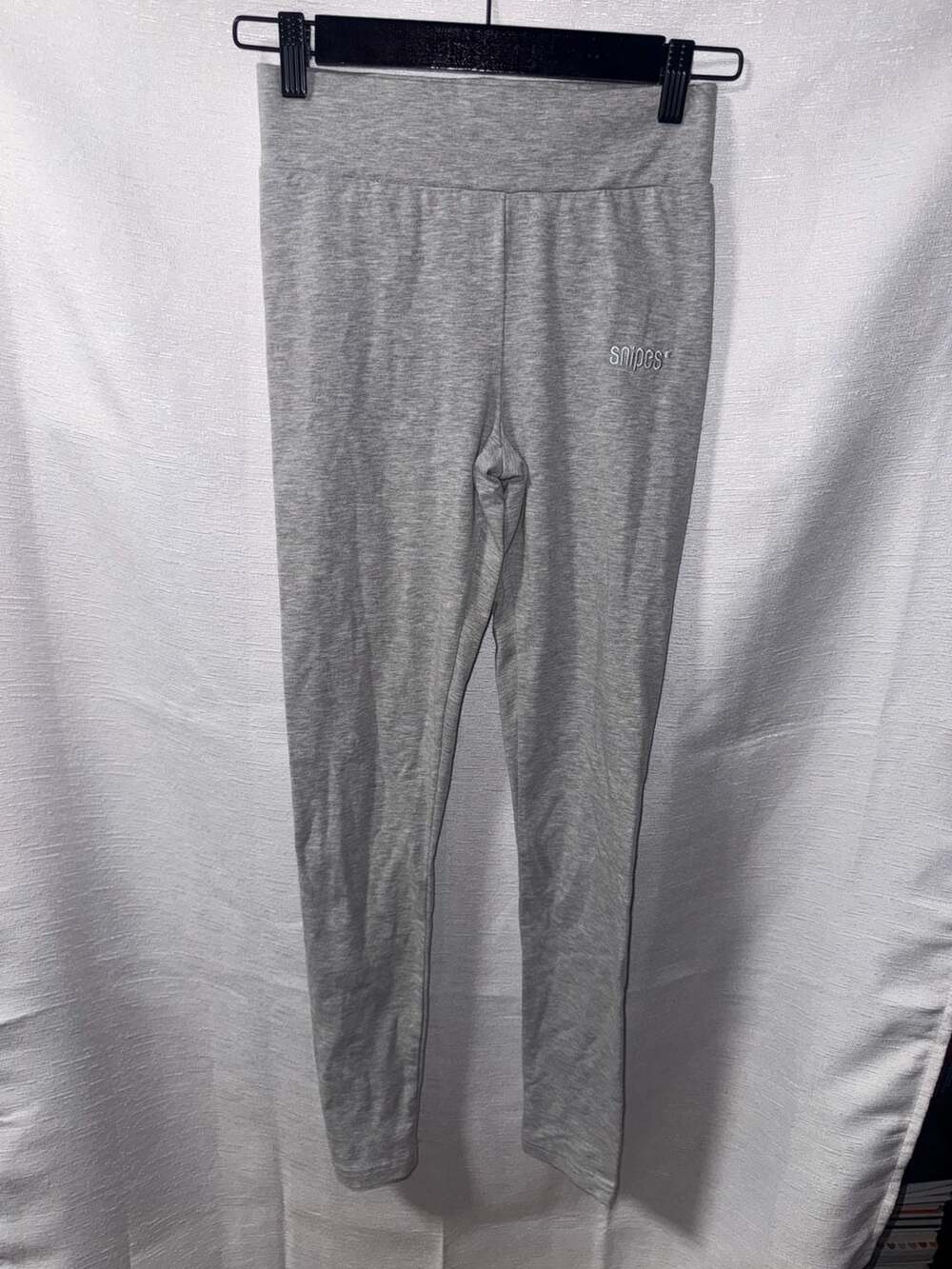 Snipes Women's Grey High-Waisted Logo Leggings